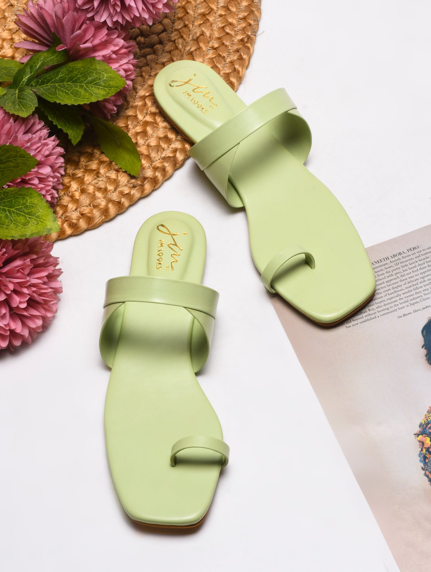 One-Toe Strap Flat See Green