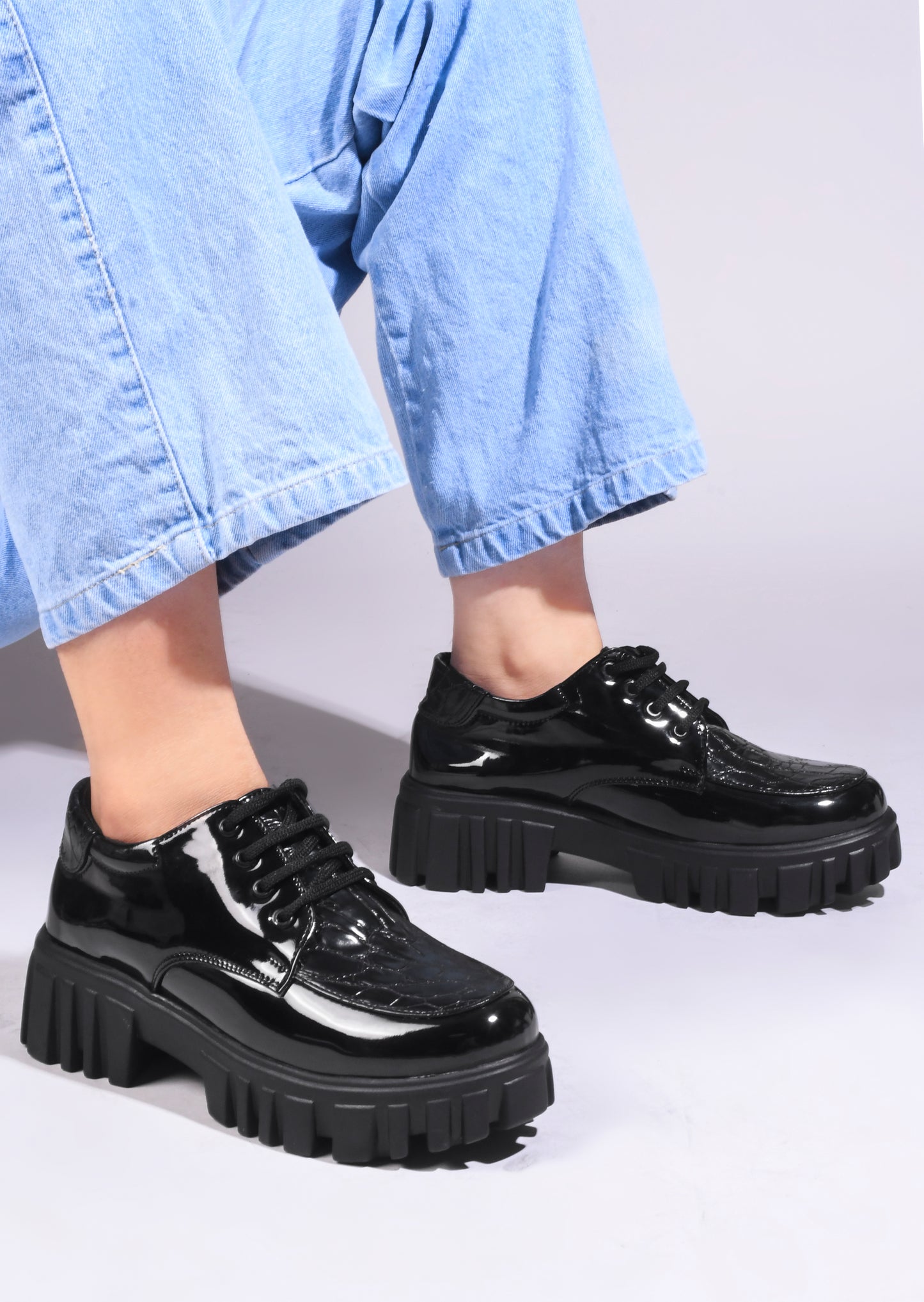 Jm Looks women's lug sole lace-up derbies with a textured upper
Black