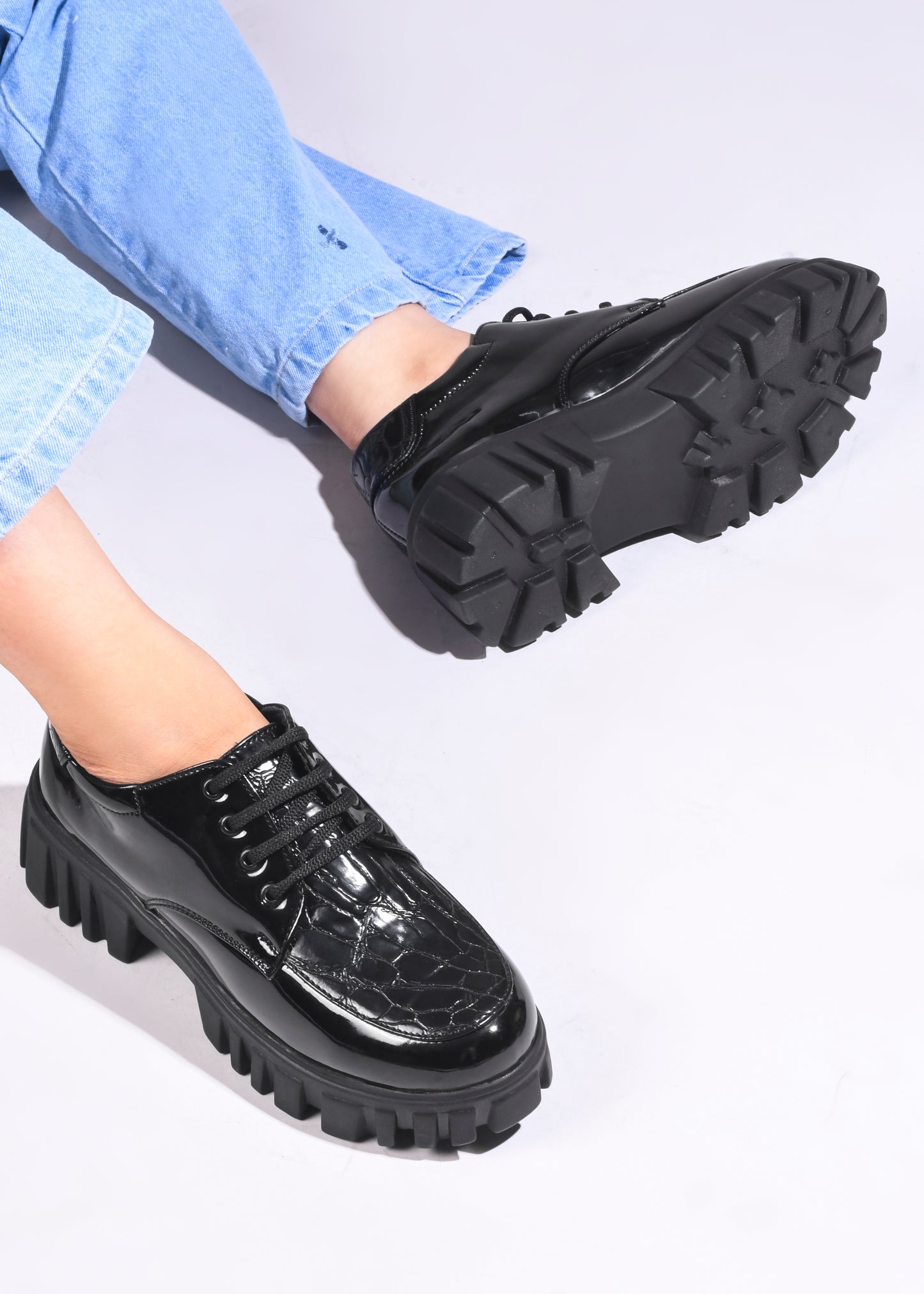 Jm Looks women's lug sole lace-up derbies with a textured upper
Black