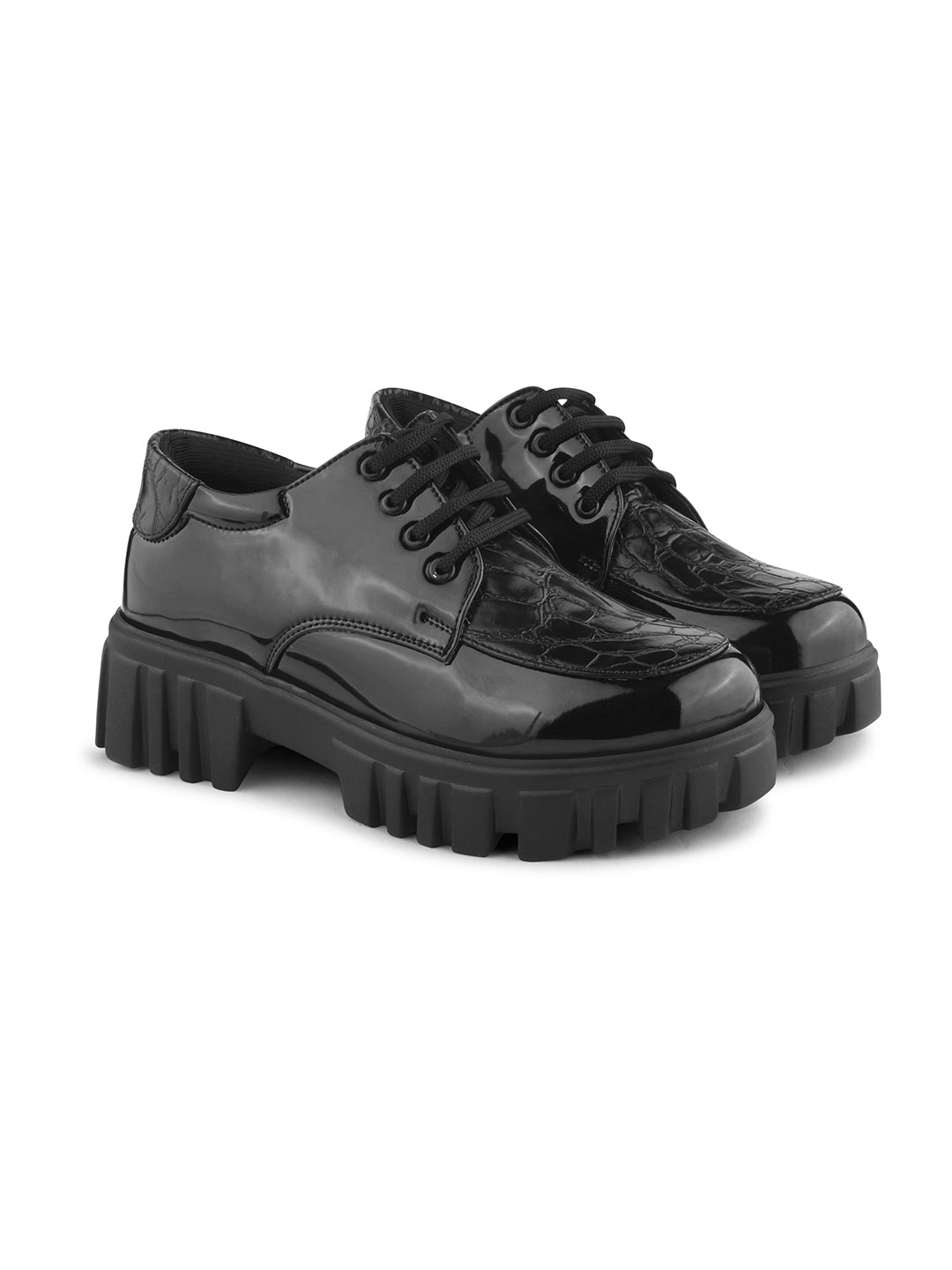 Jm Looks women's lug sole lace-up derbies with a textured upper
Black