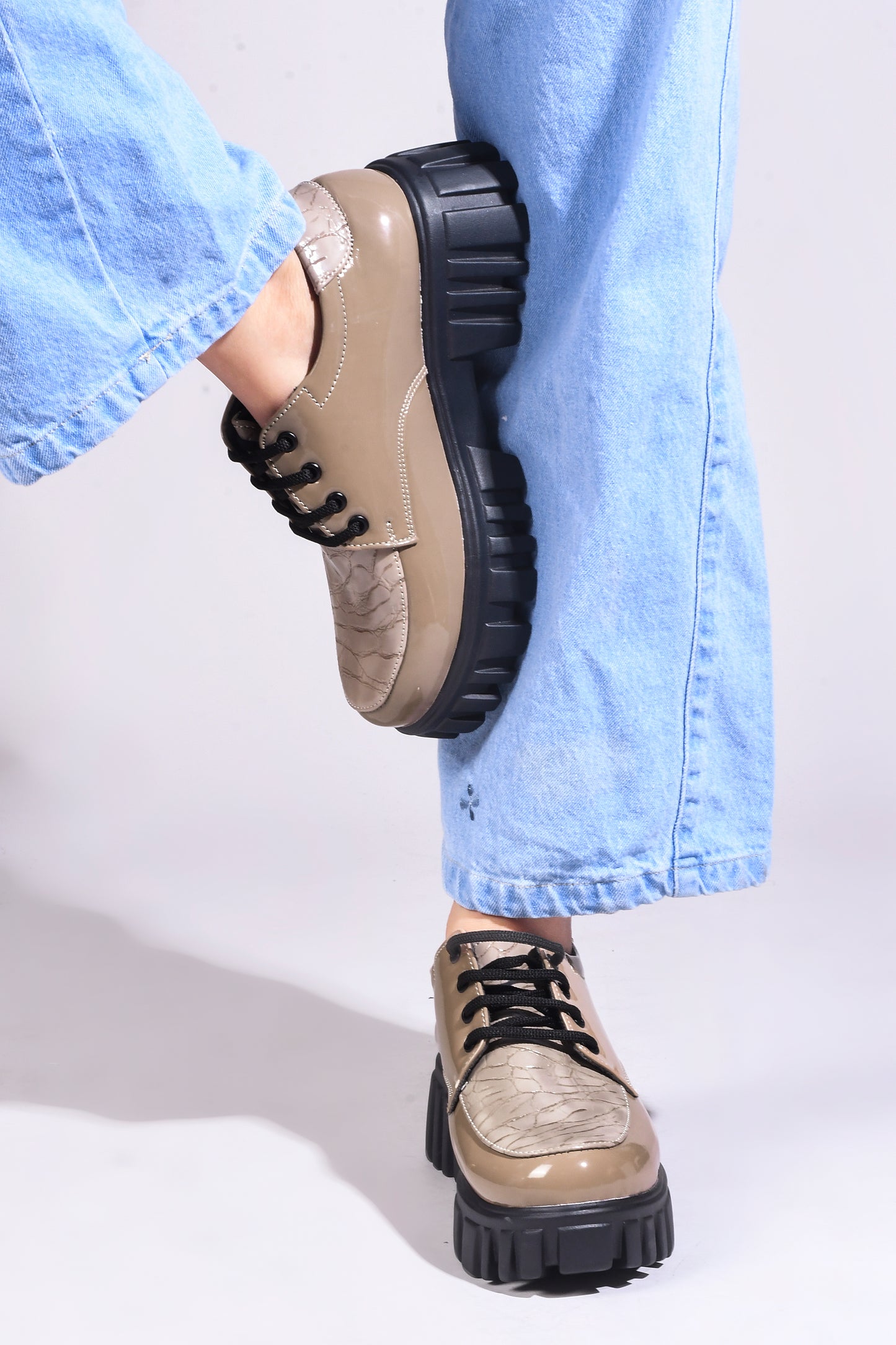 Jm Looks women's lug sole lace-up derbies with a textured upper
Beige