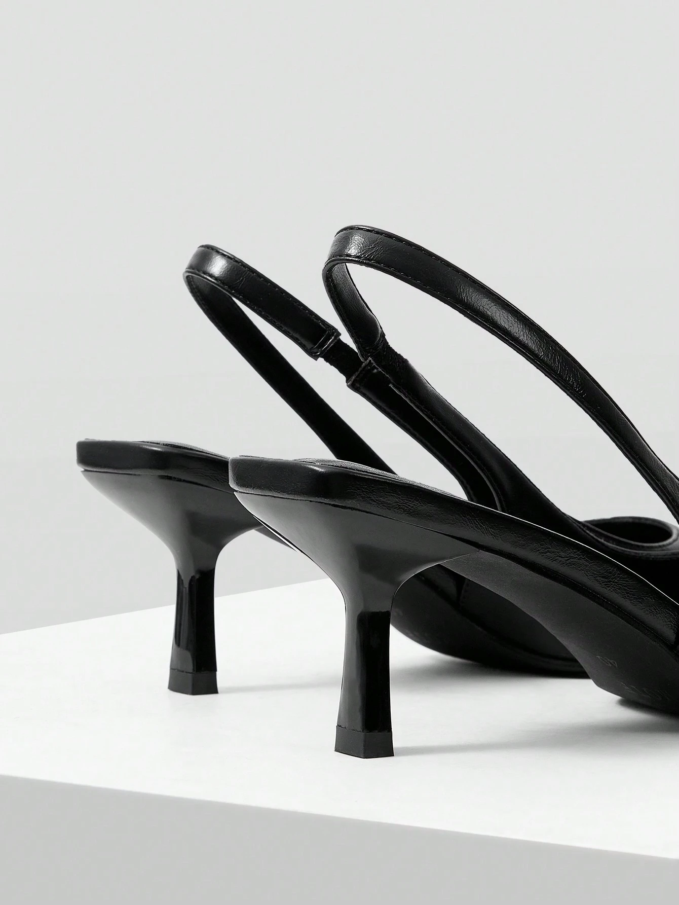 JM LOOKS Stylished-Toe Stilettos with Buckle Closure for Women & Girls Black