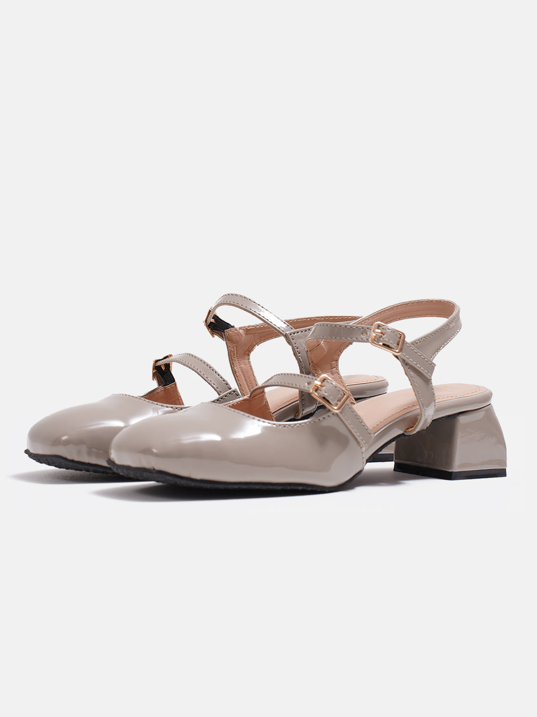 Jm Looks patent Mary Jane block heels with dual buckled straps
Beige