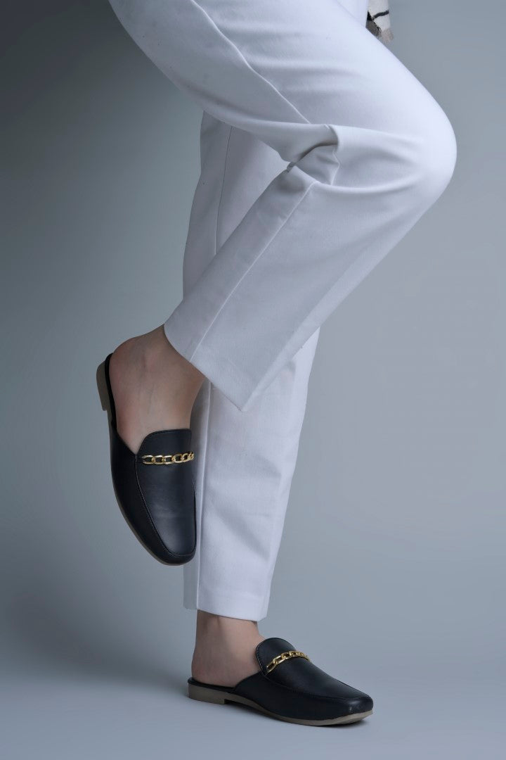Jm Looks dual-strap flat slides in a neutral tone
Black