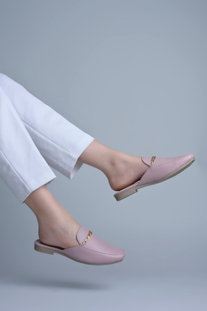 Jm Looks dual-strap flat slides in a neutral tone
Wood Rose