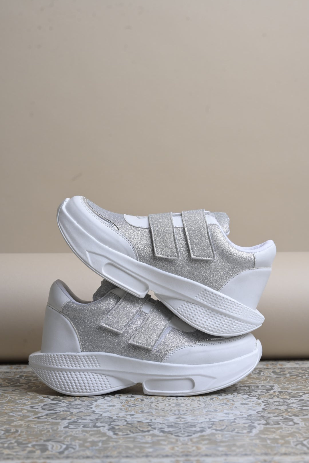 Jm Looks chunky sole sneakers with a glitter upper and three velcro straps
White