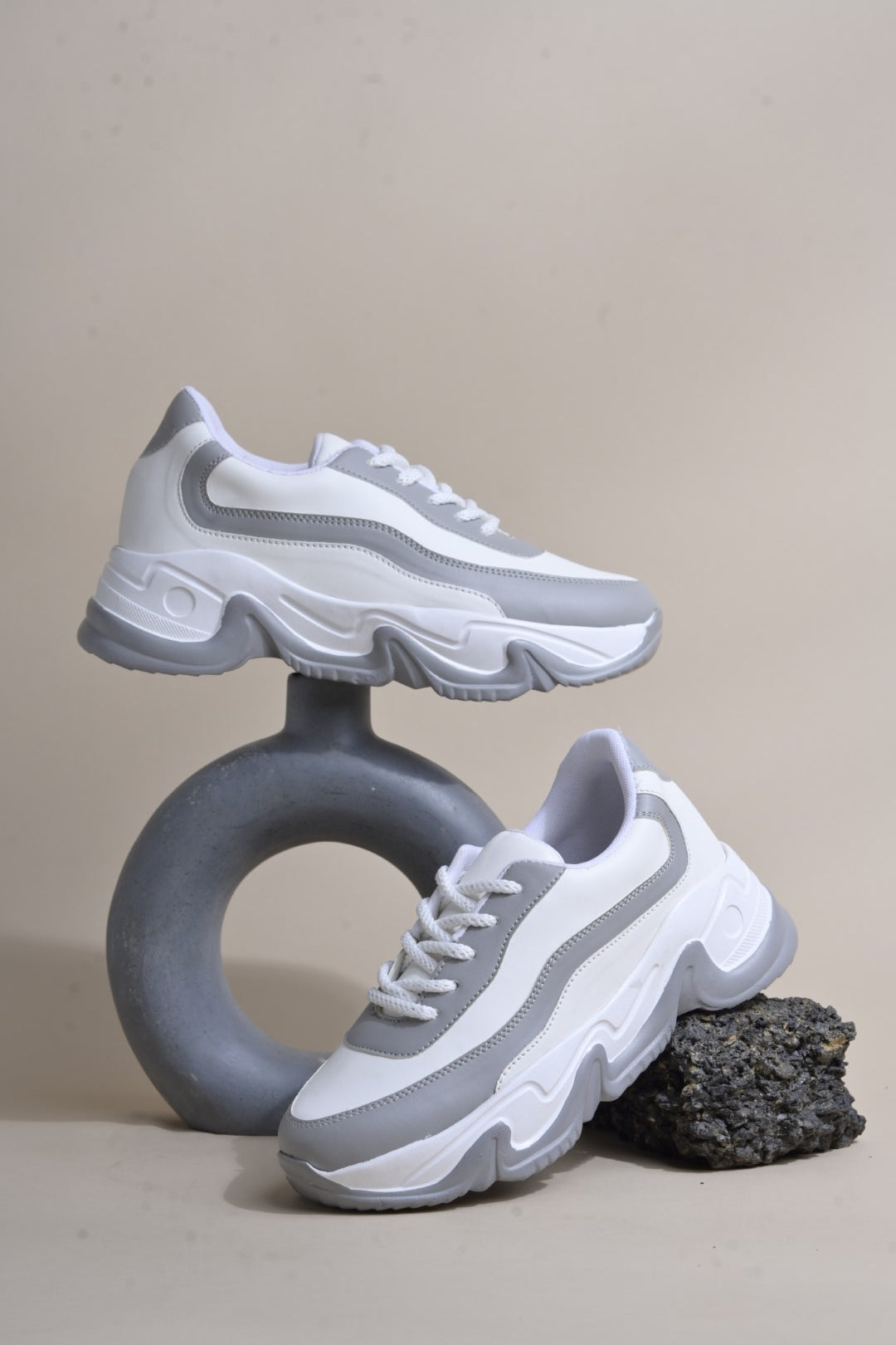 Jm Looks chunky sole sneakers with distinct paneling
Black White