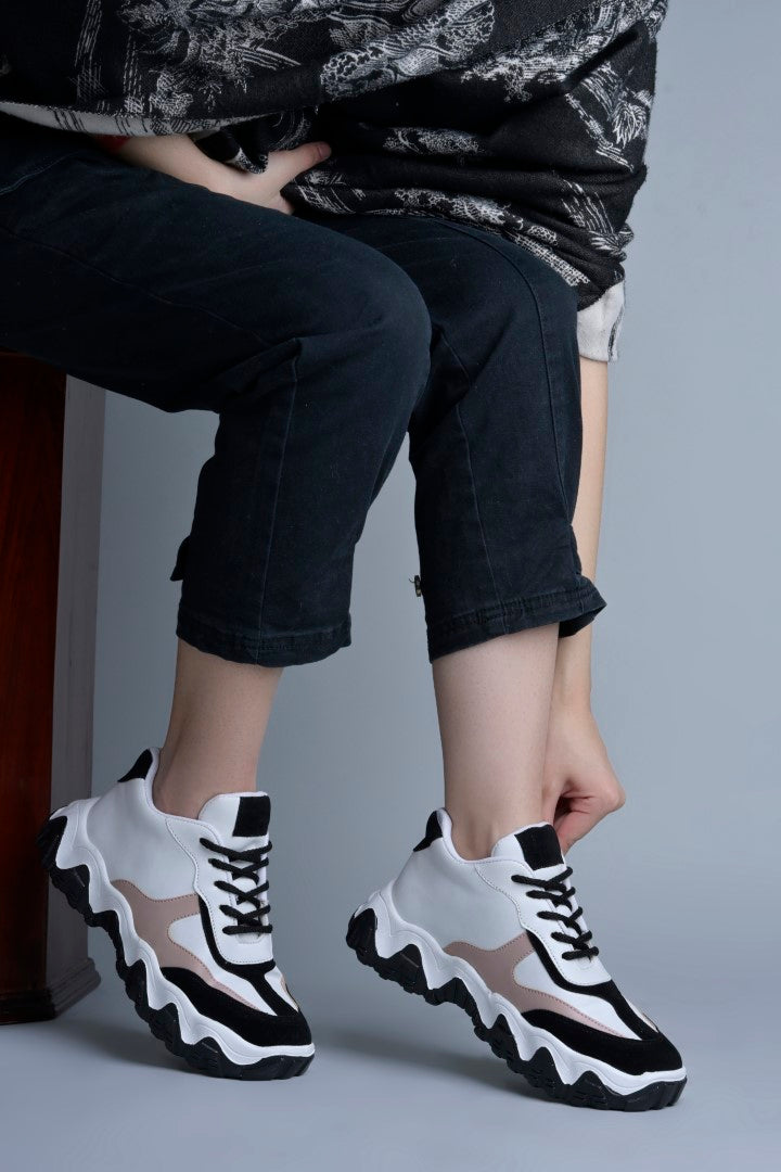 Jm Looks stylish wavy sole sneakers with dynamic paneling
Black