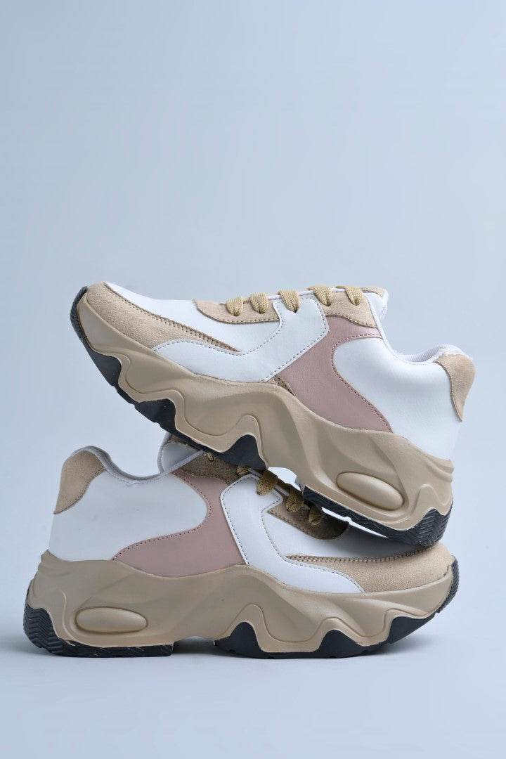 Jm Looks sporty wavy sole sneakers with contrasting panels
Beige