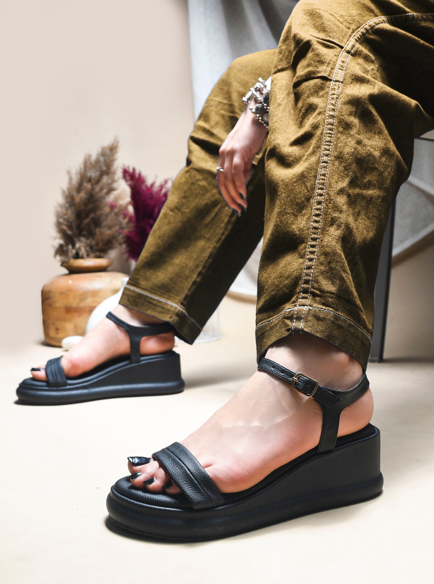 JM Looks platform wedge sandals with a single vamp strap and an adjustable ankle strap
Black