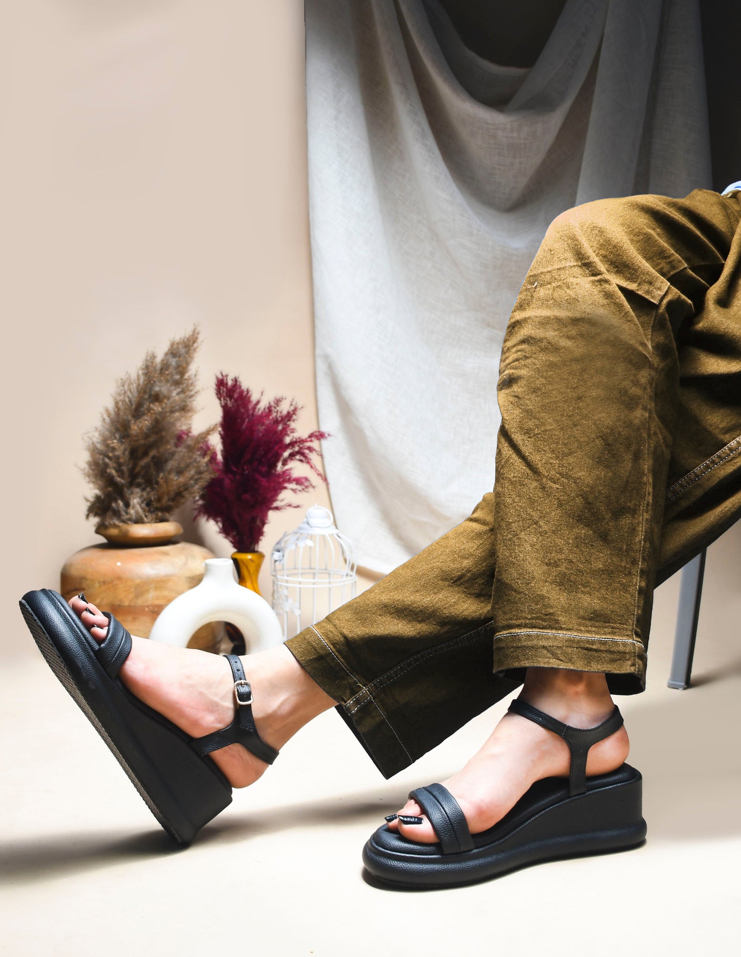 JM Looks platform wedge sandals with a single vamp strap and an adjustable ankle strap
Black