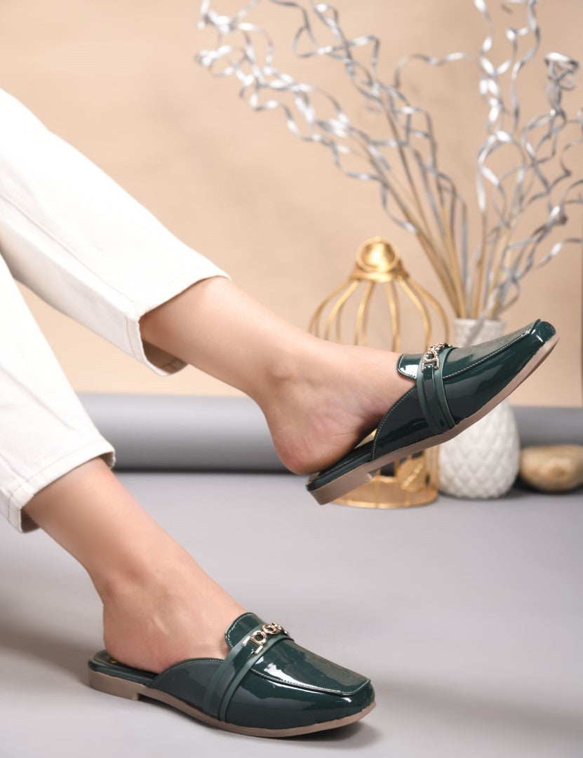 JM Looks Women's Toe-Loop Ethnic Flat Sandals | Traditional Festive Footwear Green