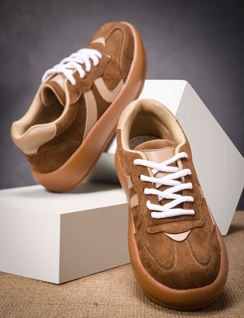 Retro-style sneakers for women and girls by Jm Looks with bold design Brown