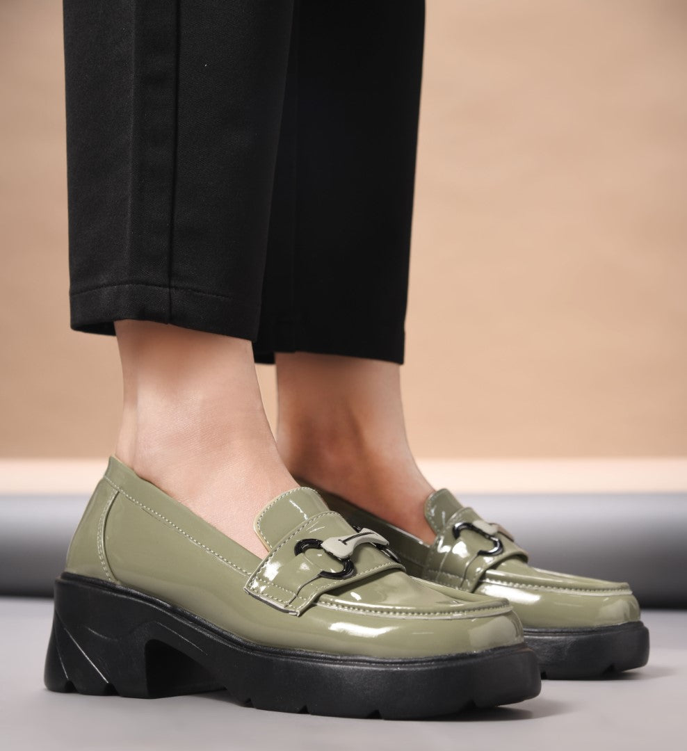 Jm Looks chunky sole loafers with a buckle detail on the vamp
Green