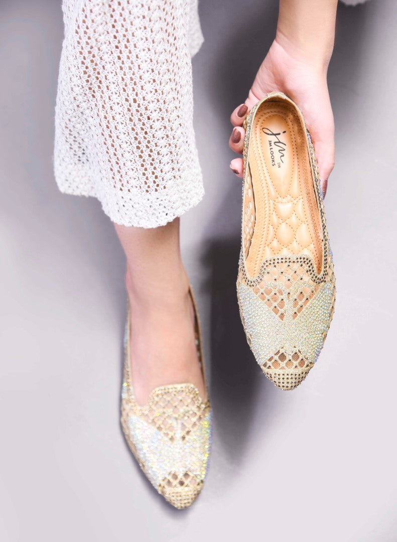 JM Looks women's mesh slip-on flats with star-shaped embellishments
Golden
