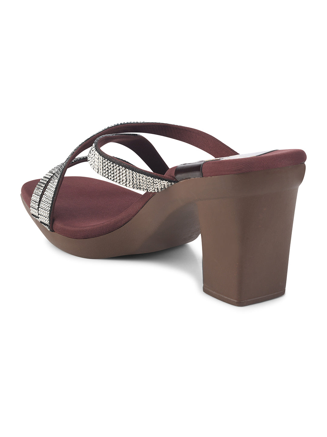 Jm Looks block heels with shimmering criss-cross straps
Brown