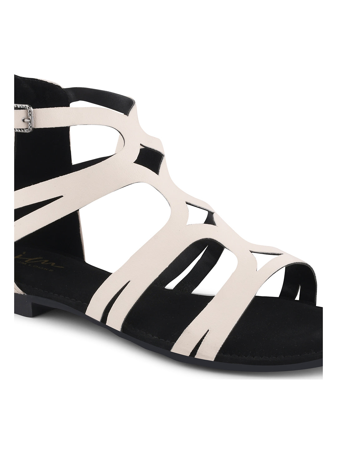 Jm Looks gladiator sandals with multiple straps and a back zipper
Cream