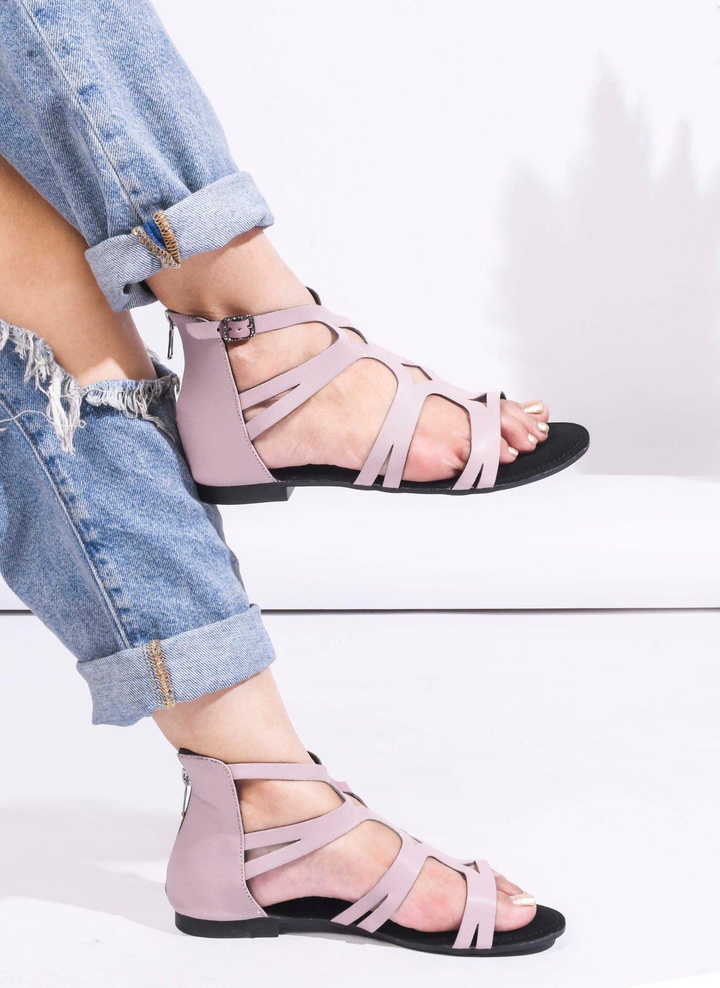 Jm Looks gladiator sandals with multiple straps and a back zipper
Peach