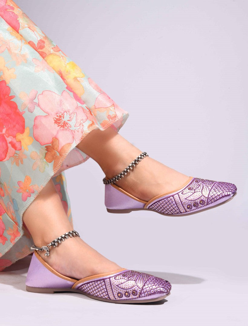 JM Looks women's juttis with intricate embellishments and a traditional design
Purple