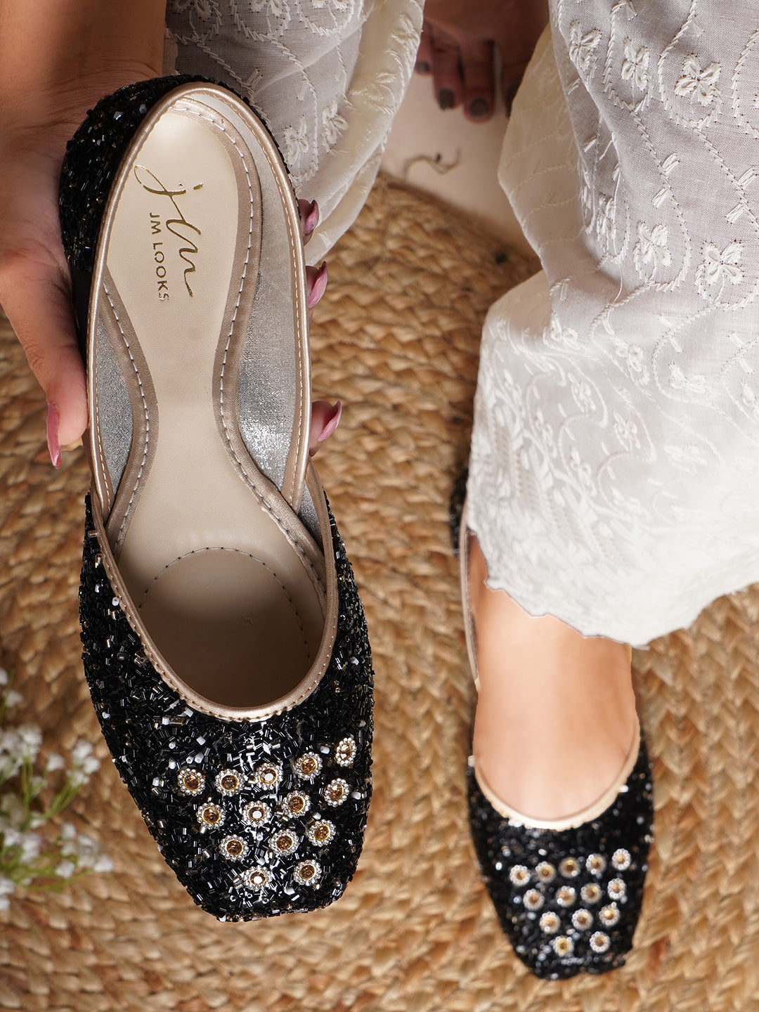 Embellished Square Toe Ethnic Mojaris for Women & Girls Black