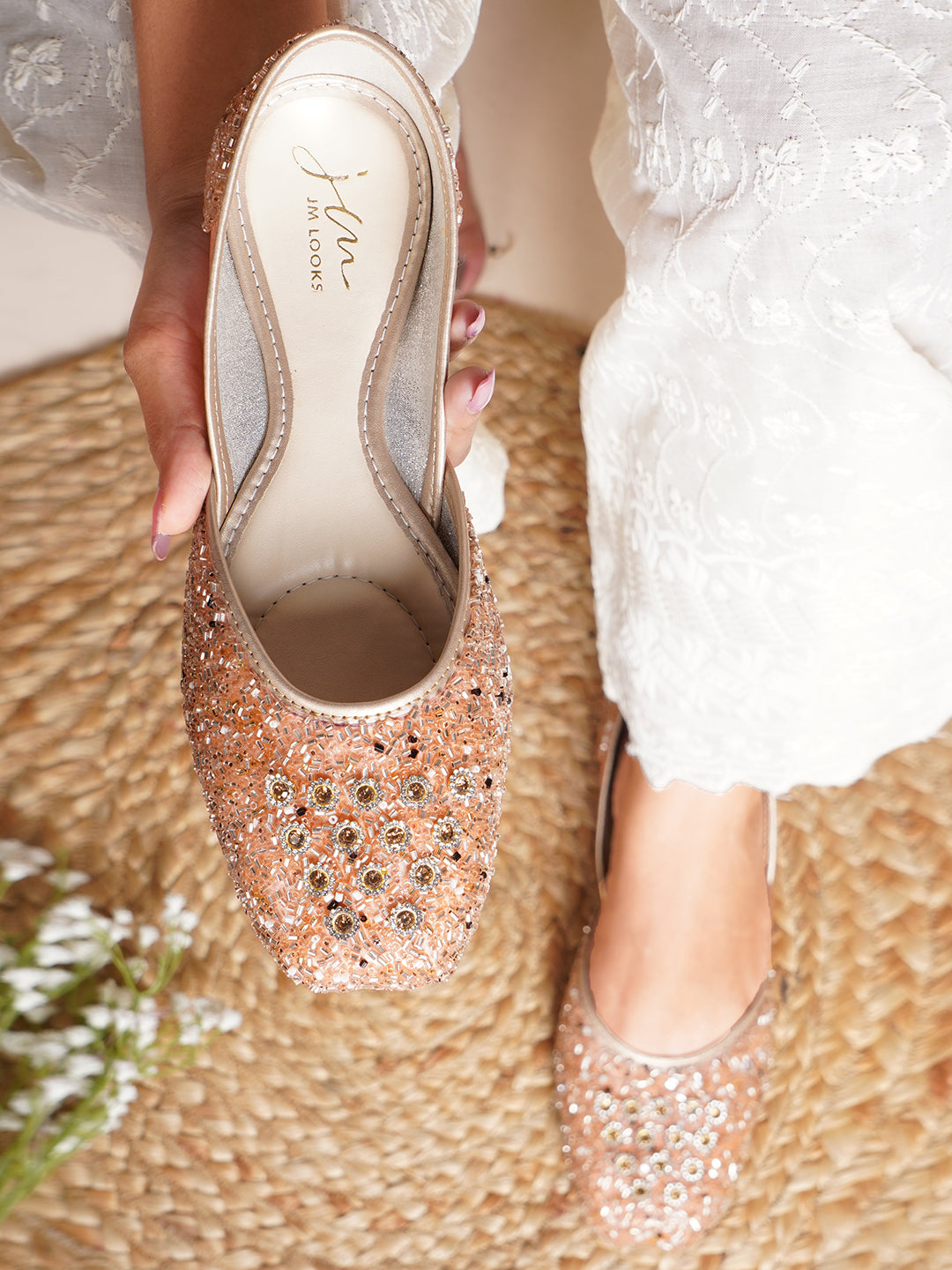Embellished Square Toe Ethnic Mojaris for Women & Girls Peach