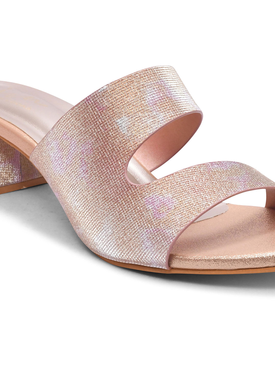 Jm Looks wedge slides featuring a decorative bow and a small charm
Sultan