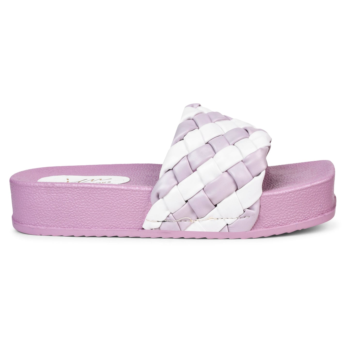Jm Looks platform slides with a distinctive braided strap
Lavender