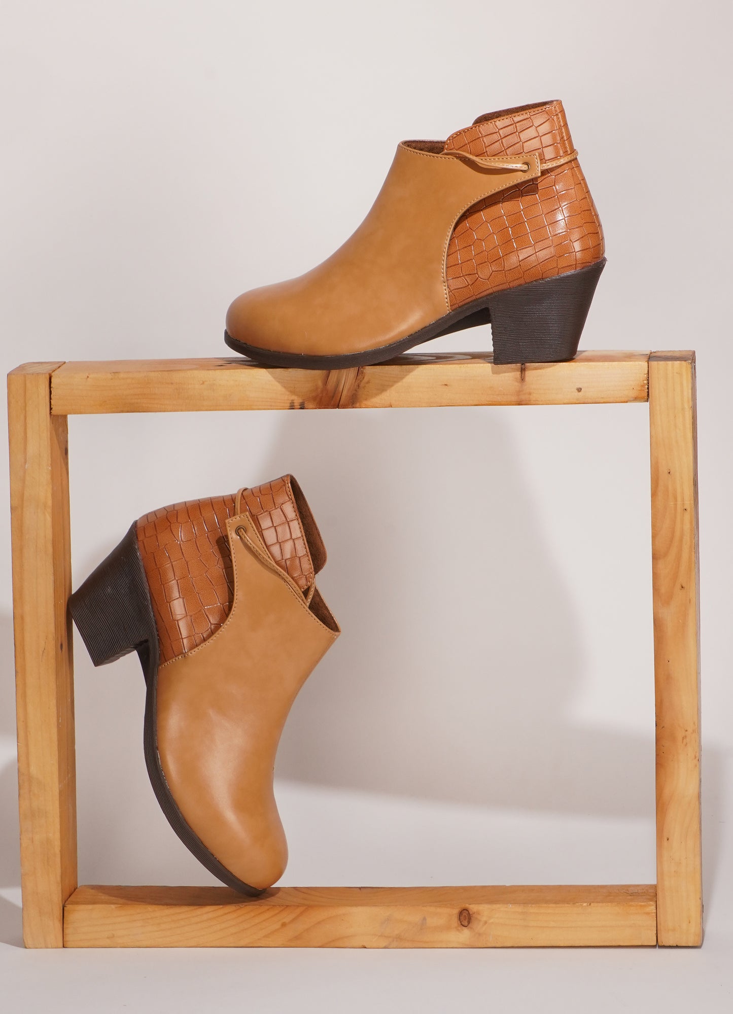 Jm Looks women's heeled ankle boots with a tie detail at the back
Beige
