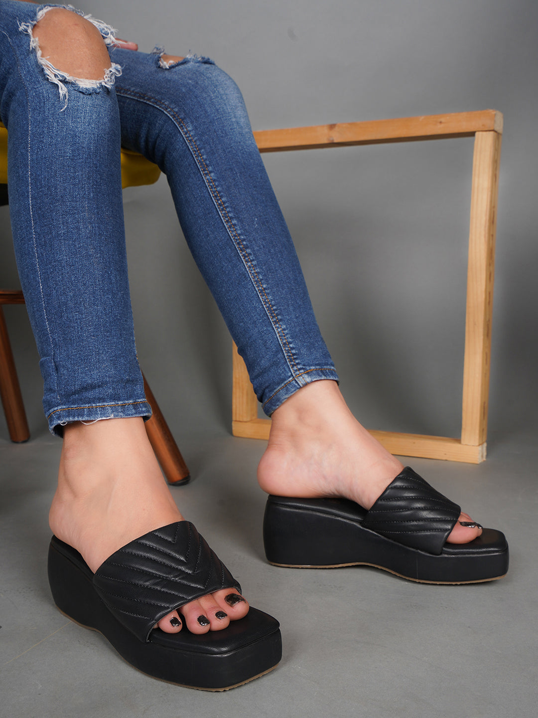 Chevron Pattern Slip-On Wedges for Women and Girls Black