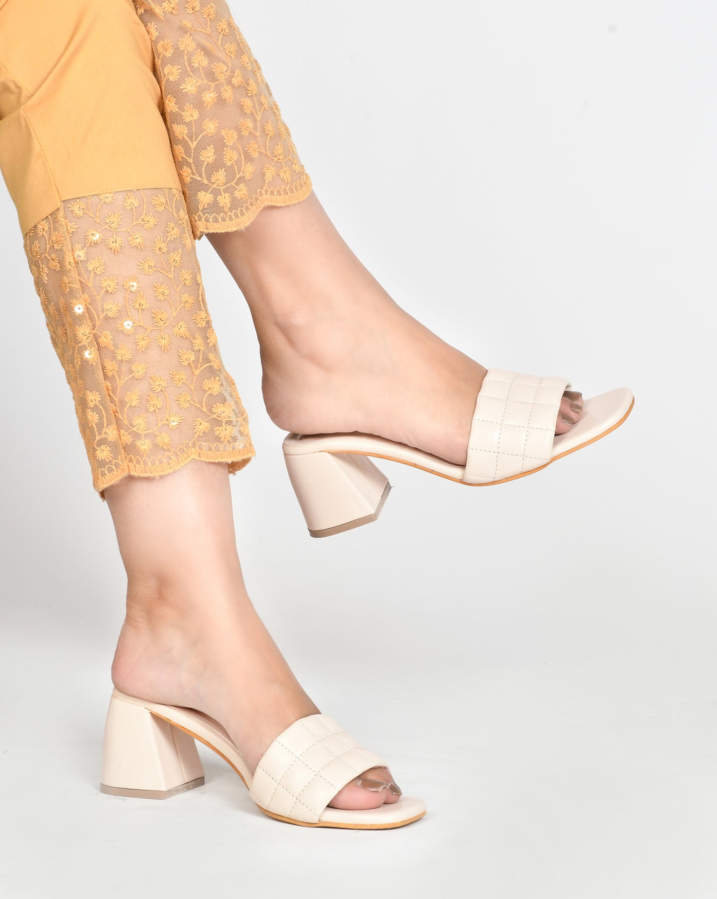 Open-Toe Chunky Heels Sandals for Women and Girls at JM LOOKS Cream