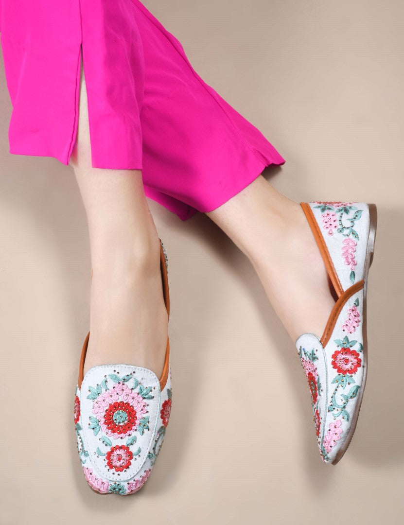 JM Looks Embroidered Floral Jutti Flats See-Green