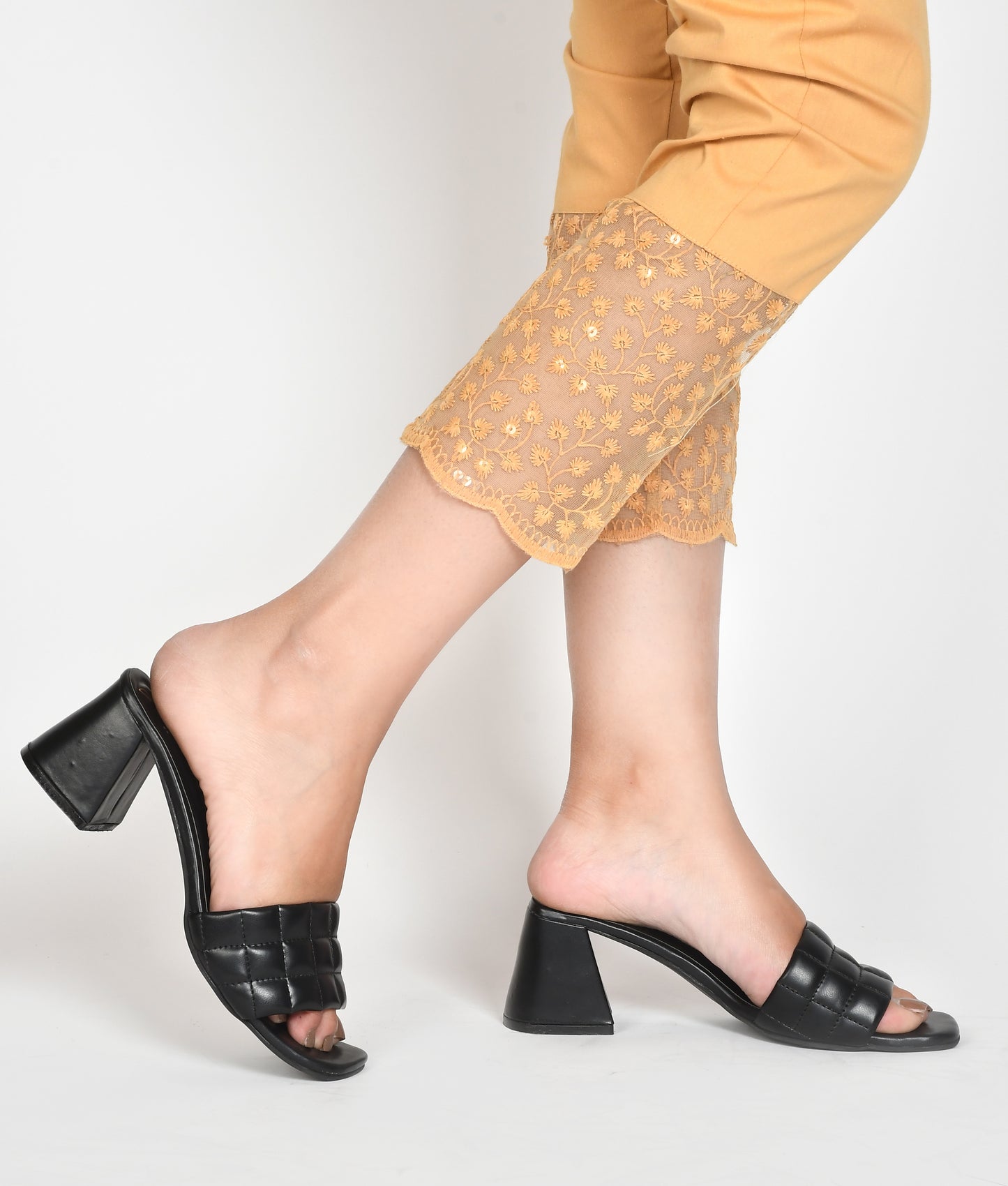 Open-Toe Chunky Heels Sandals for Women and Girls at JM LOOKS Black