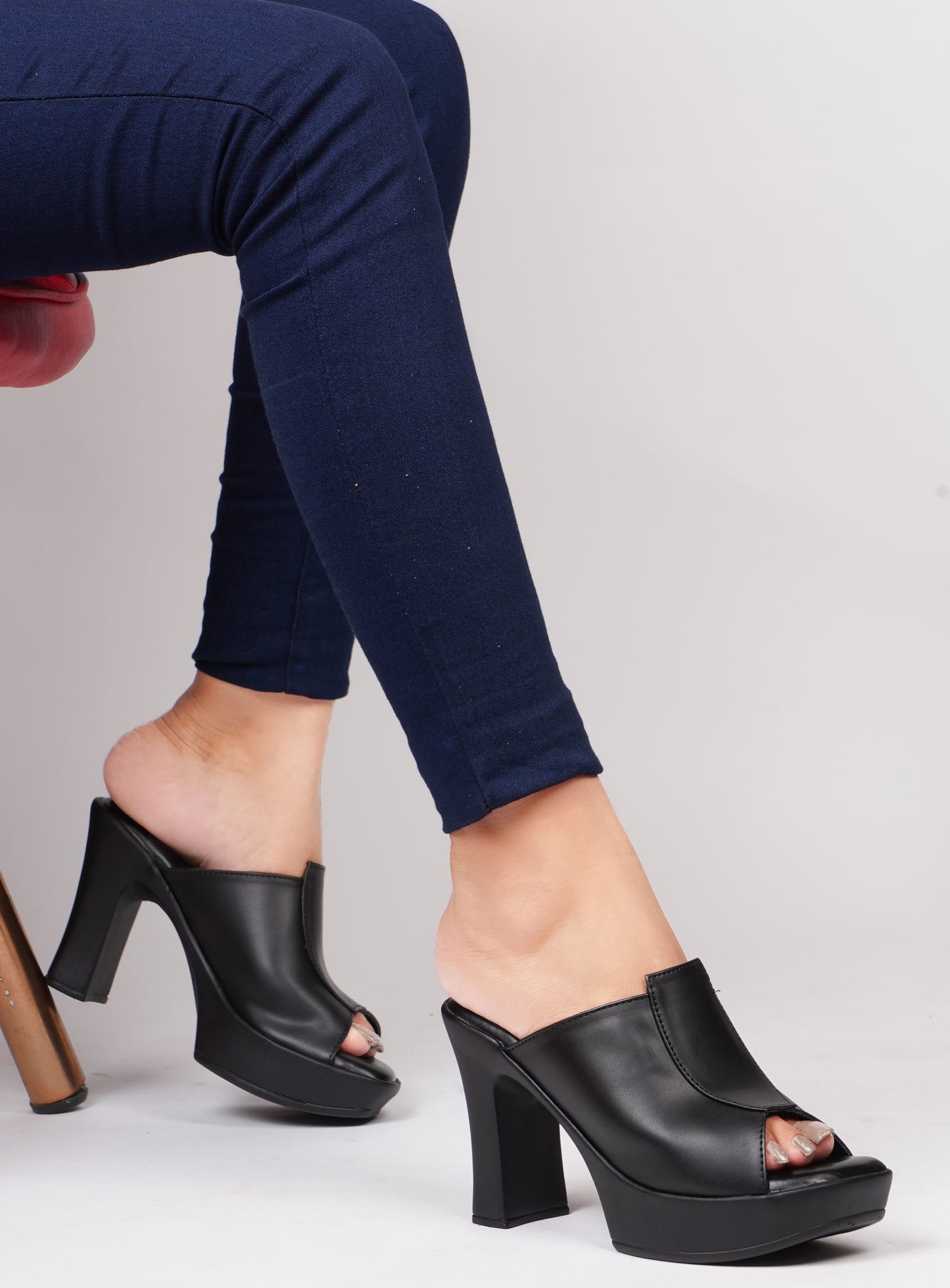 Women's & Girls' Open-Toe Chunky Heeled Sandals at JM LOOKS Black