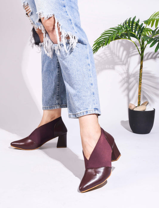 Jm Looks women's pointed toe block heel shoes with elastic side panels
 Brown