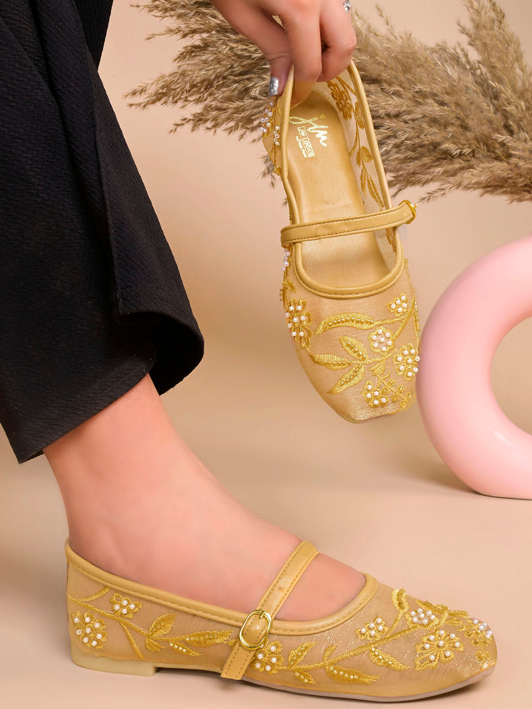 Embroidered Floral Mesh Flat Jutti Shoes for Women