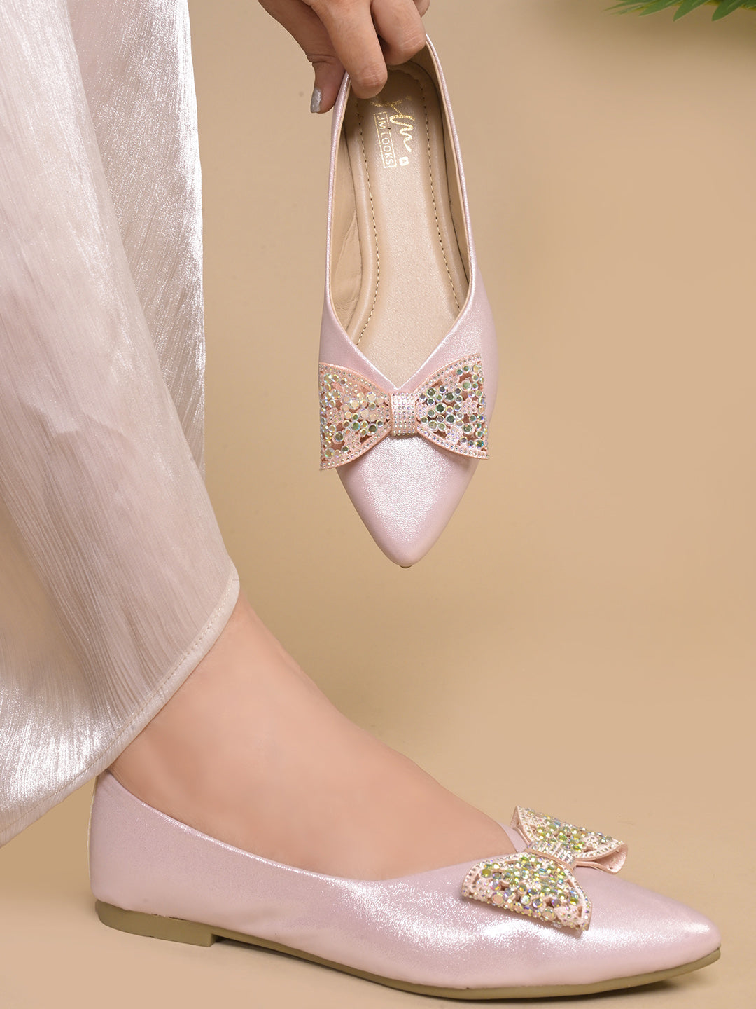 JM LOOKS Pointed Toe Bow Flat Sandals with Crystal Embellishments