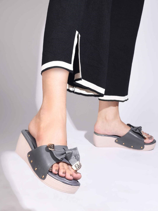 JM Looks women's platform wedges with a bow detail on the strap
 Grey