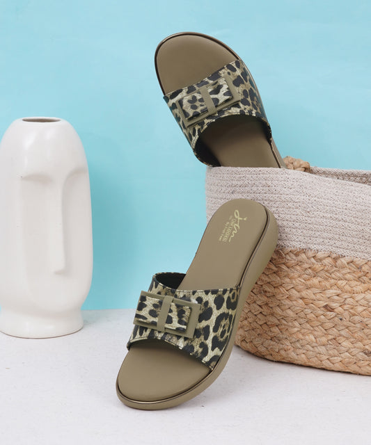 JM LOOKS Leopard Print Slide Sandals with Buckle Accent