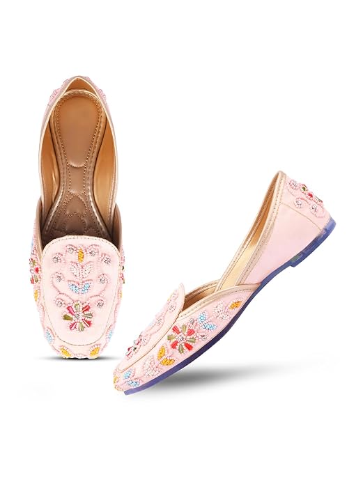 Ethnic Embroidered Square Toe punjabi Jutti for Women Peach