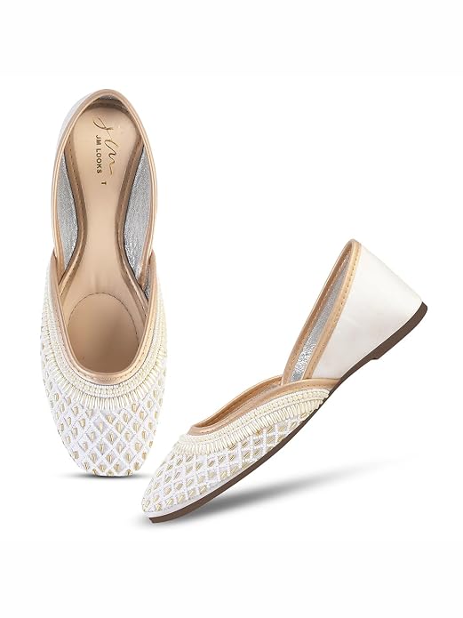 Women's White Stylish Pearl & Beaded work Ethnic Embellished Square Toe Mojori Jutti