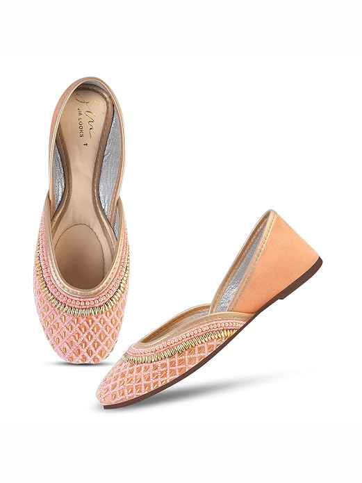 Women's Peach Stylish Pearl & Beaded work Ethnic Embellished Square Toe Mojori Jutti