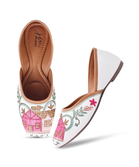 Women White Premium Craft Embellishments Classic Ethnic Mojaris Flats Jutti 