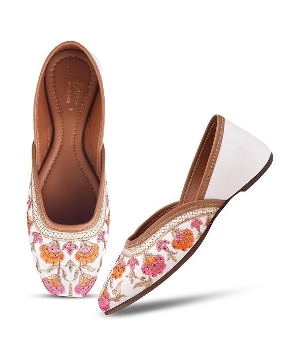 Women’s Square Toe Embroidered floral Jutti Flats White