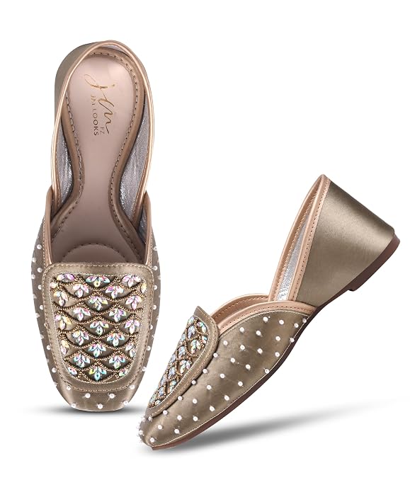 Women Green Embellished Square Toe Slip-On Embroidered Stone Work & Pearl Ethnic Juttis Mojaris 