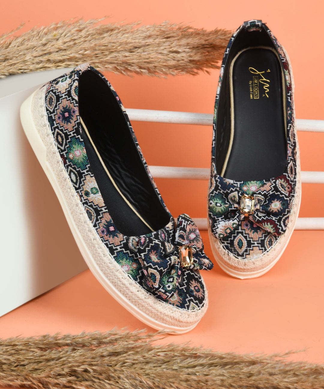 Black Women Printed Slip-On Woven Design Espadrilles Canvas with bow