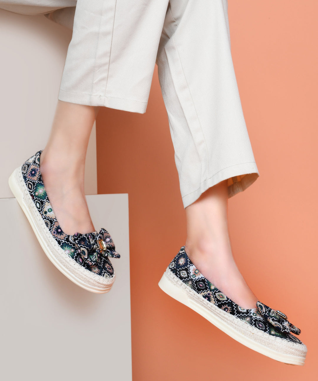 Black Women Printed Slip-On Woven Design Espadrilles Canvas with bow