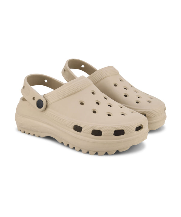 Clogs for women in beige with breathable holes, adjustable back strap and chunky treaded platform sole