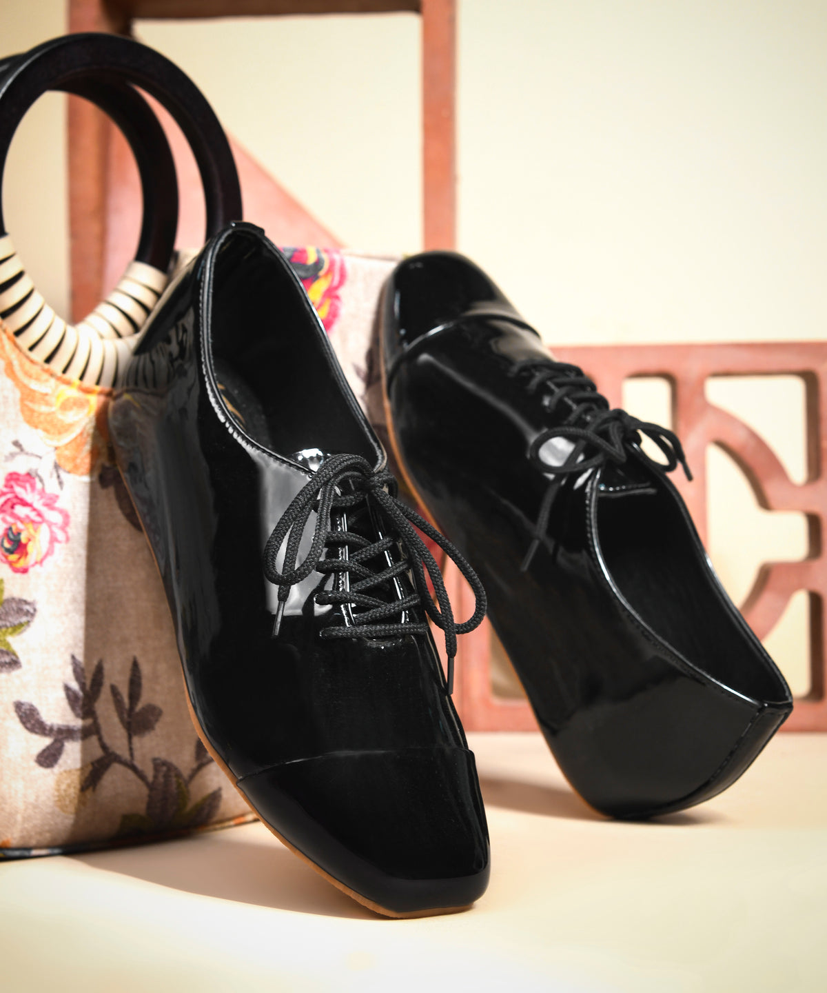 women's patent leather dress shoes JM Looks Pointed-Toe Lace-Up Women's Meowy Catmus Dress Sheer_Dress Size:Size 28