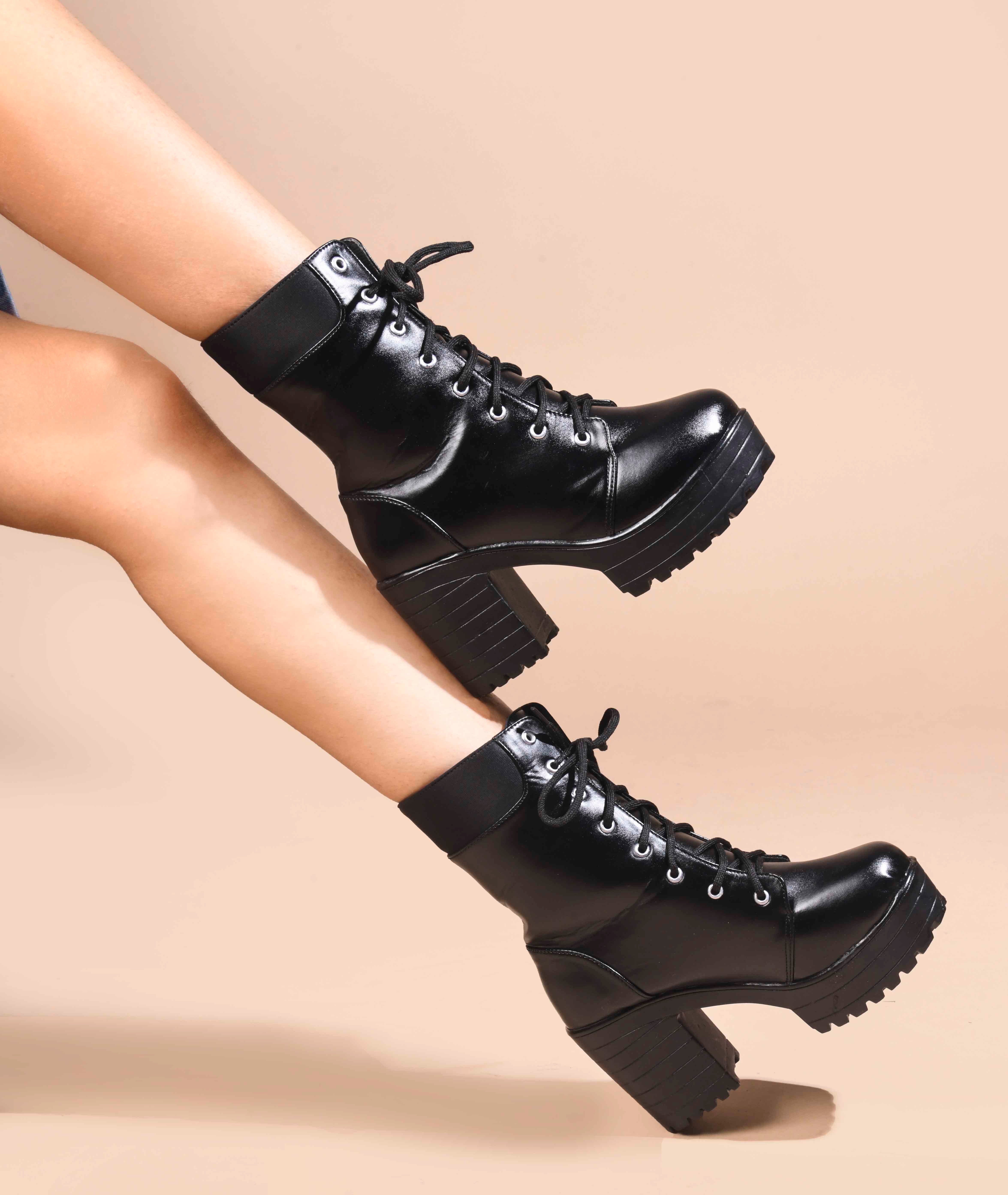 High Block Heel Combat Boots with Lace Up Closure JM LOOKS