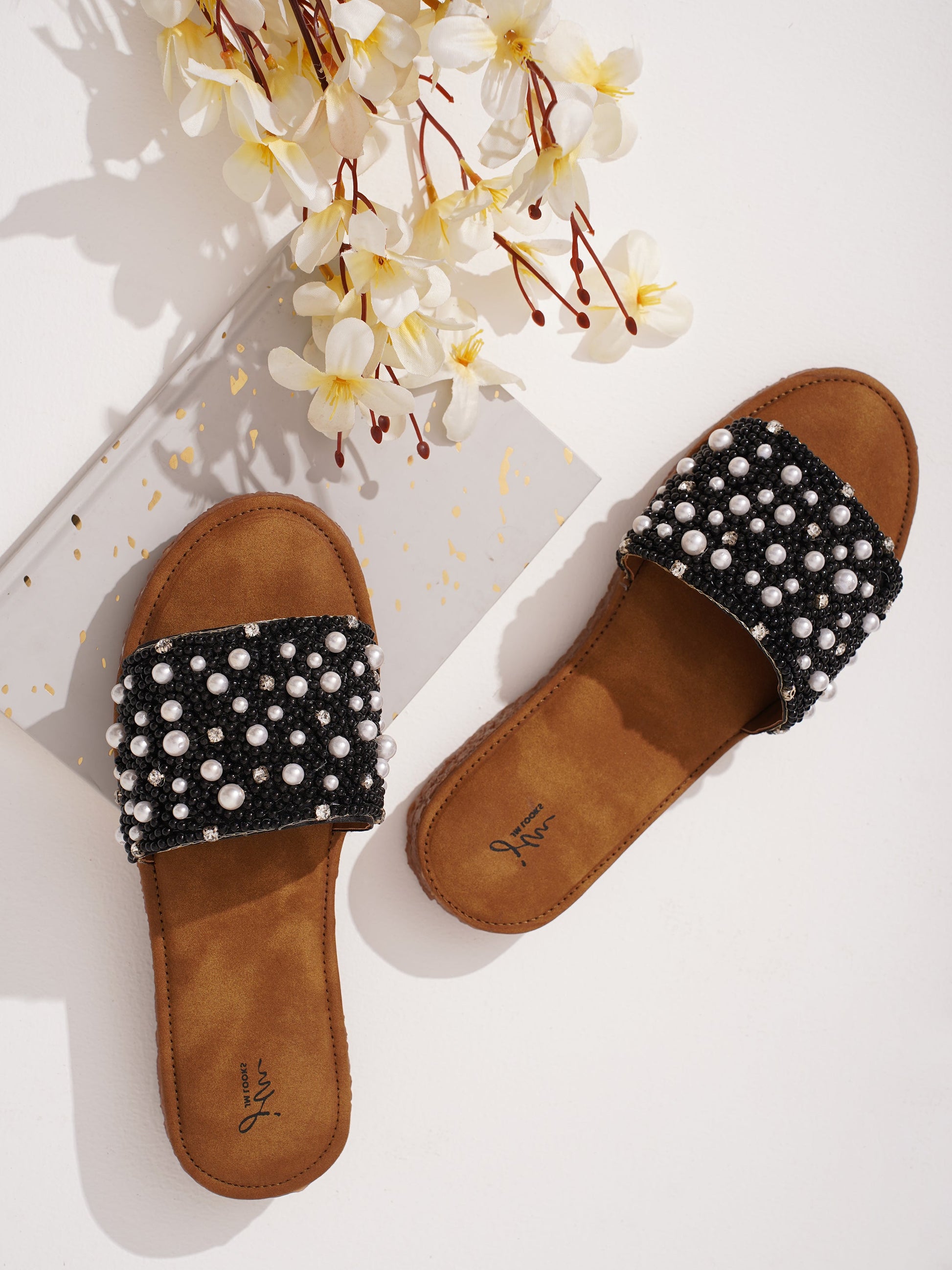 Jm Looks slide sandals with an embellished top strap Black